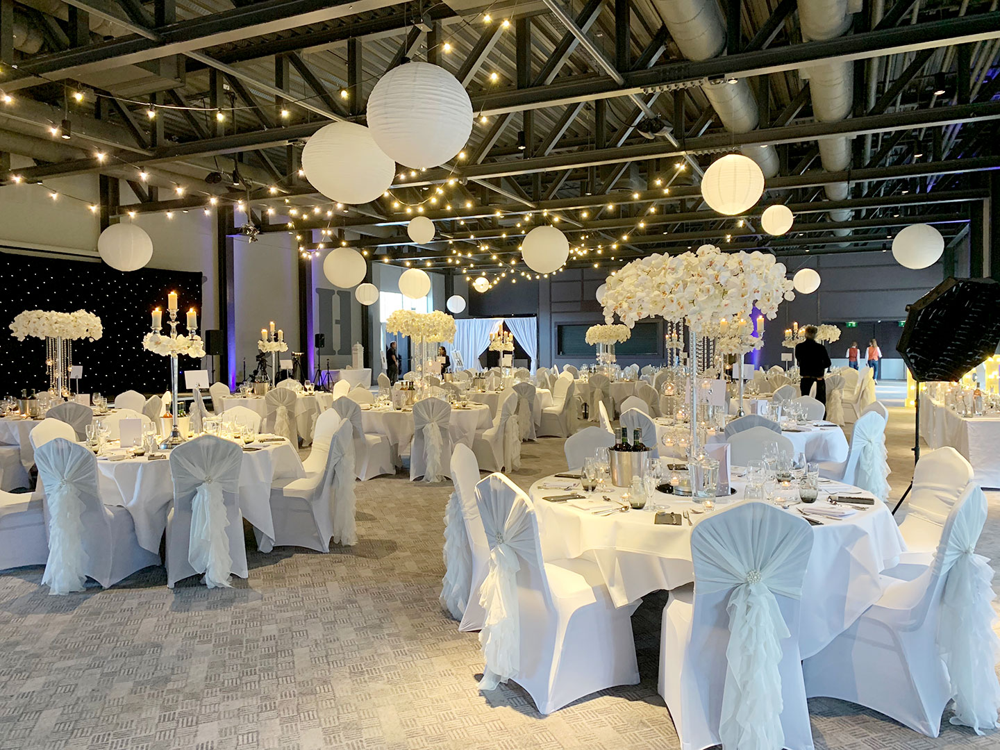 Wedding Style: White Wedding with Orchids